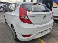 2016 Hyundai Accent RB image 2