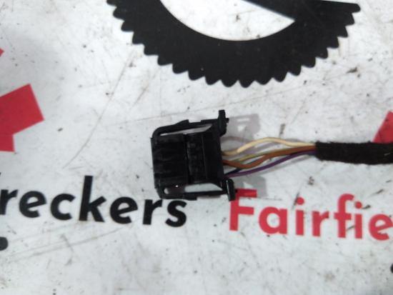 skoda Rapid 2015 LEFT DOOR MIRROR 