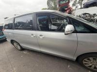 2006 Toyota Tarago image 2