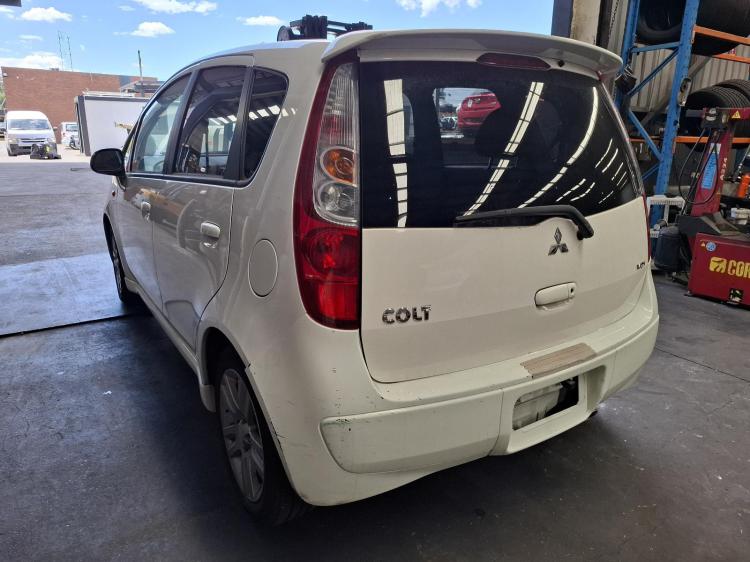mitsubishi Colt RG Jan 2012 Parts & Wrecking