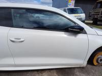 2012 Volkswagen Scirocco 1S image 2