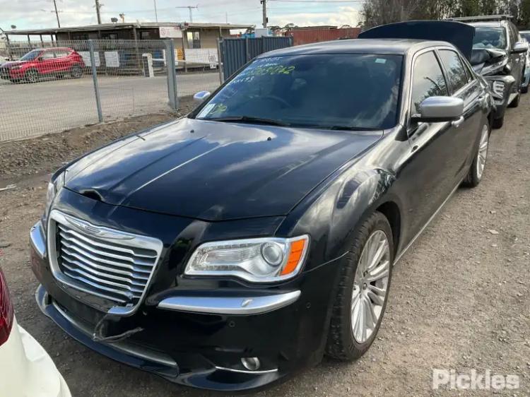 chrysler 300c 2014 Parts & Wrecking