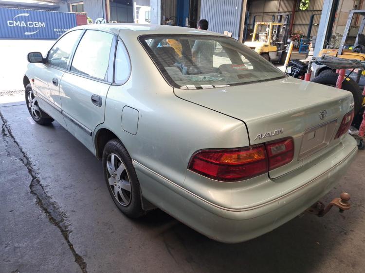 toyota Avalon MCX10R Nov 2000 Parts & Wrecking