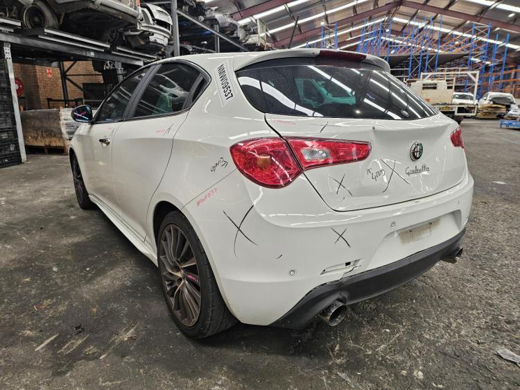 alfa romeo Giulietta 1.7L MAN 6SPD FWD 1750 TBI Jun 2011 Parts & Wrecking