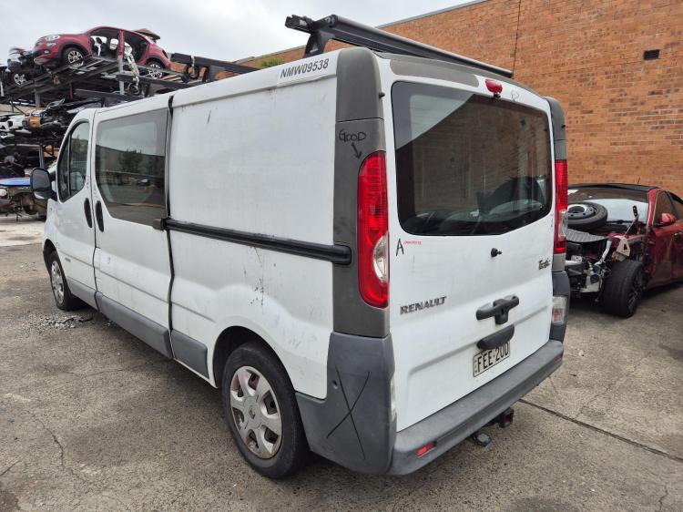 renault Trafic 2.0DT AUTO 6SPD AMT FWD LWB Sep 2014 Parts & Wrecking