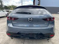 2019 Mazda 3 BP image 2
