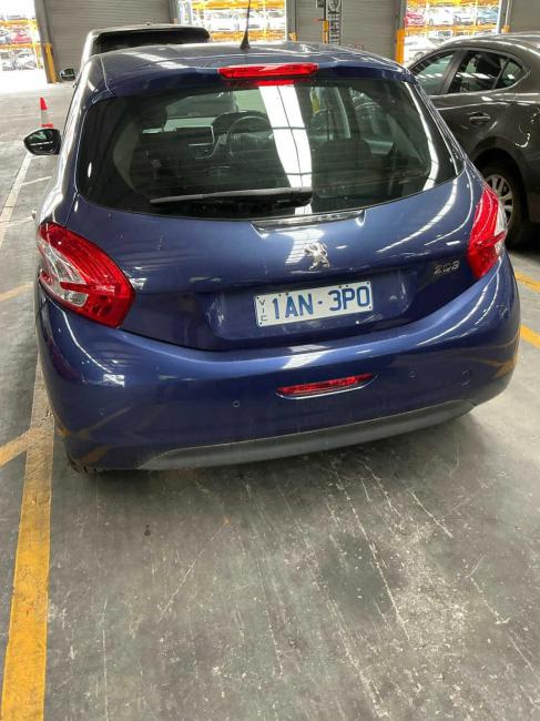 peugeot 208 2013 Parts & Wrecking