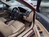 2004 Honda Accord image 2