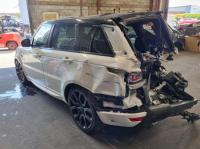 2016 Land Rover Range Rover Sport 3.0 TDV6 SE L494 image 2