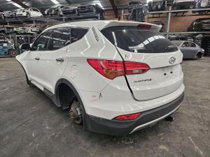 2014 Hyundai Santa Fe DM I - 2.2DT D4HB AUTO 6SPD 4WD HIGHLANDER image 2