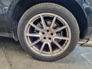 2016 Porsche Macan S DIESEL 95B image 2