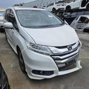 2014 Honda Odyssey image 2