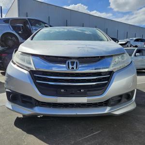 2016 Honda Odyssey image 2