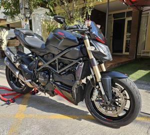 2012 Ducati Streetfighter 848S image 2