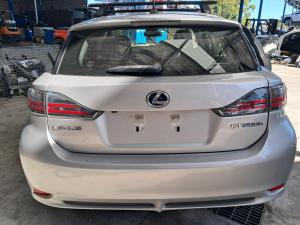 2012 Lexus Ct200h ZWA10 image 2