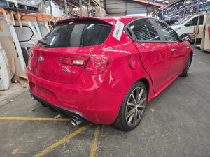 2016 Alfa Romeo Giulietta 1.7L 940B2000 (ALLOY BLOCK) AUTO 6SPD FWD VELOCE image 2