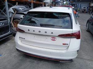 2021 Skoda Octavia NX image 2