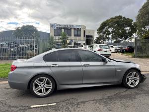 2011 Bmw 520i image 2