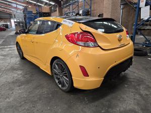 2013 Hyundai Veloster 1.6L G4FD AUTO DCT 6SPD FWD FS2 image 2