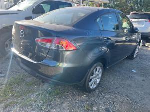 Mazda 2 DE SERIES image 2