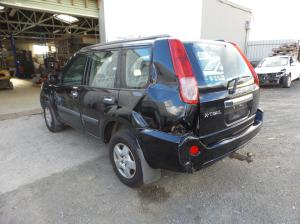 2005 Nissan X-trail T30 image 2