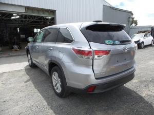 2016 Toyota Kluger XU50 image 2