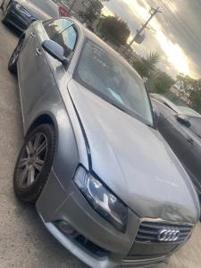 2012 Audi A4 image 2