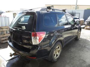 2010 Subaru Forester SH image 2