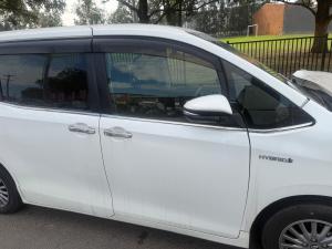 2016 Toyota Noah image 2