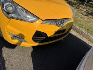 2012 Hyundai Veloster image 2