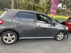 2010 Toyota Corolla image 2