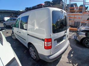 2014 Volkswagen Caddy 2K image 2