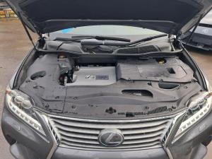 2013 Lexus Rx image 2