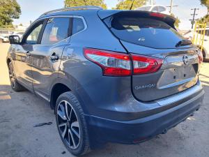 2016 Nissan Qashqai J11 image 2