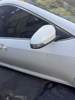 2014 Toyota Camry image 2