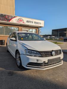 2015 Volkswagen Jetta 118TSI TRENDLINE image 2