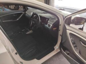 2013 Hyundai I30 image 2
