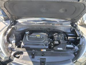 2016 Hyundai Santa Fe DM image 2