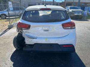 2022 Kia Rio YB image 2