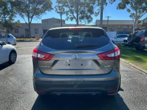 2016 Nissan Qashqai J11 image 2