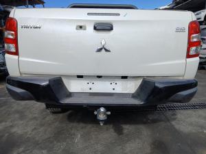 2018 Mitsubishi Triton MQ-MR image 2