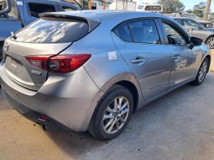 2015 Mazda Mazda3 BM-BN image 2