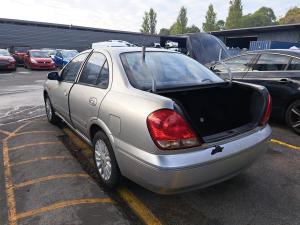 2004 Nissan Pulsar N16 image 2