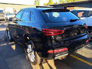 2015 Audi Q3 8U image 2