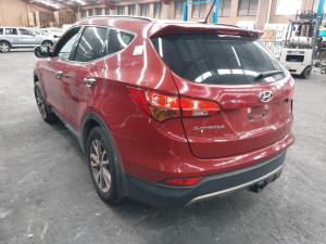 2014 Hyundai Santa Fe 2.2DT D4HB AUTO 6SPD AWD ELITE DM image 2