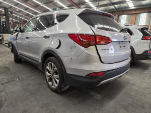 2014 Hyundai Santa Fe 2.2DT D4HB AUTO 6SPD AWD HIGHLANDER DM image 2