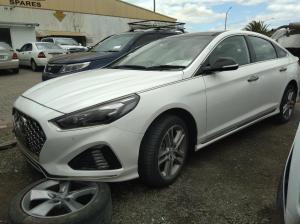 2018 Hyundai Sonata LF image 2