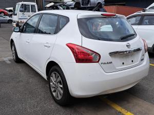 2015 Nissan Pulsar C12 image 2
