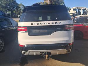 2017 Land Rover Discovery L462 image 2