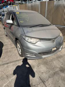 2007 Toyota Estima GSR50 image 2